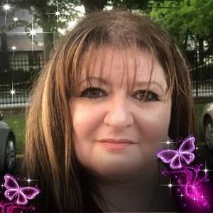 Meet your Posher, Michele